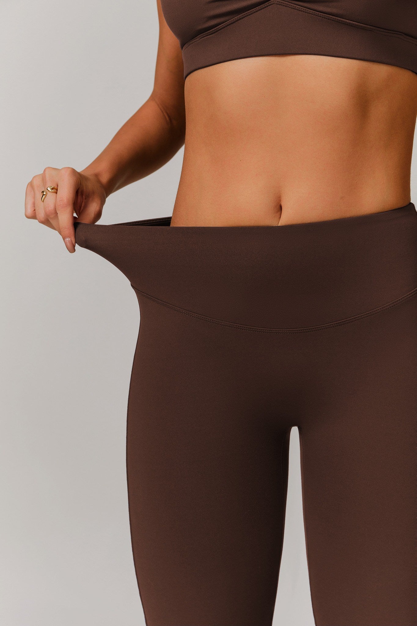 Infinity Flare Leggings - Cocoa - Maison and Aurora