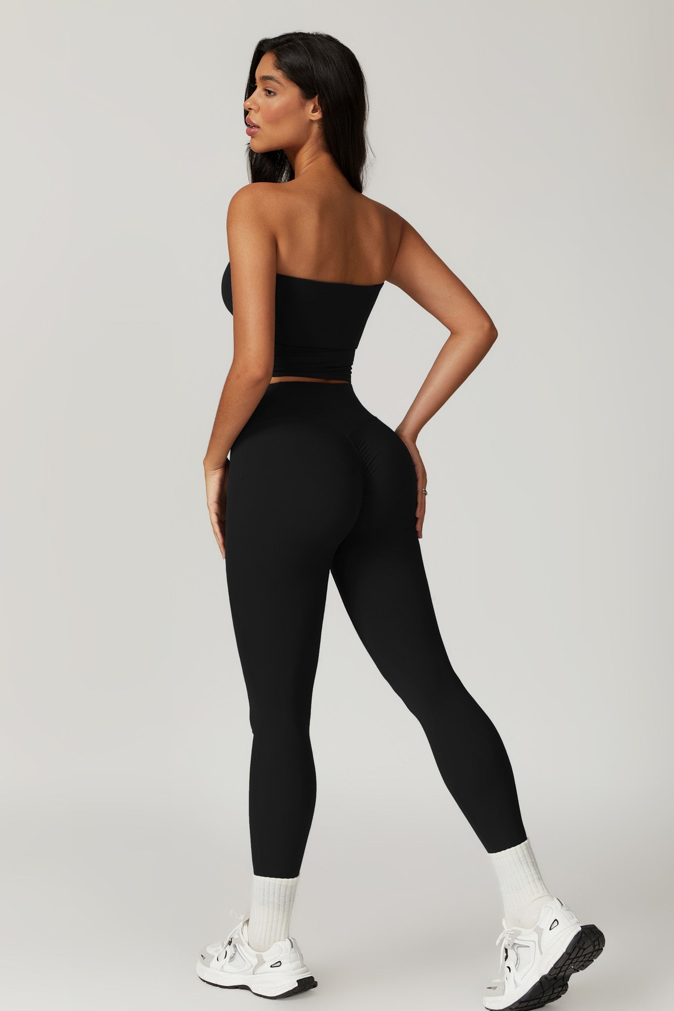 Isla Tube Top - Black - Maison and Aurora