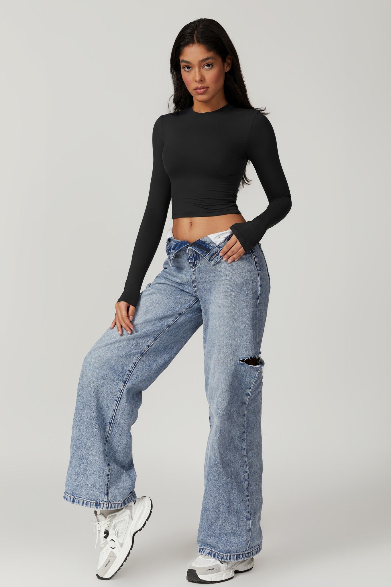 Melanie Long Sleeve Top - Black - Maison and Aurora