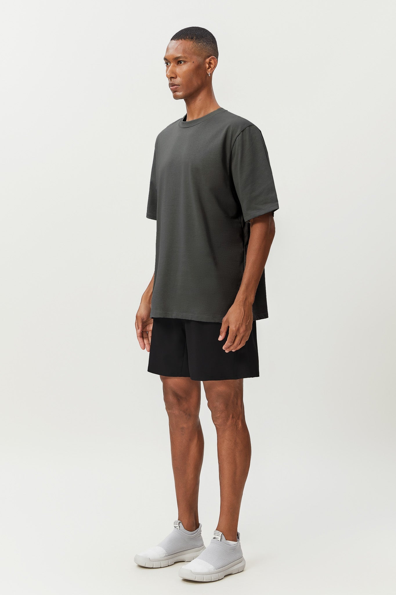 Pulsewear T-Shirt - Charcoal - Maison and Aurora