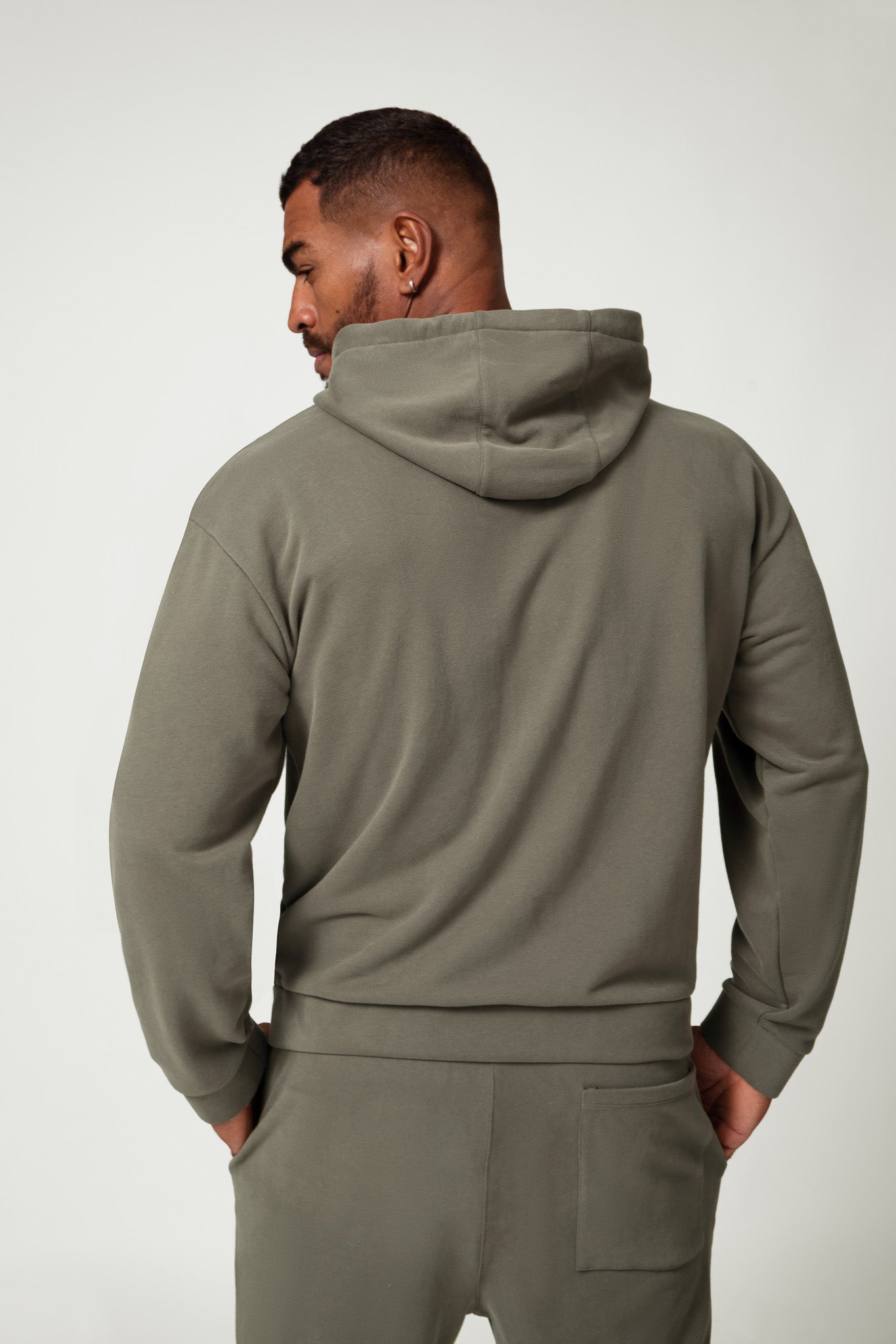 Northfit Sweatshirt - Gray - Maison and Aurora