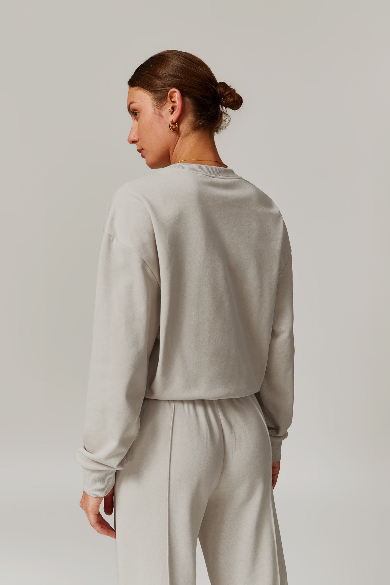 Amber Sweatshirt - Ivory - Maison and Aurora