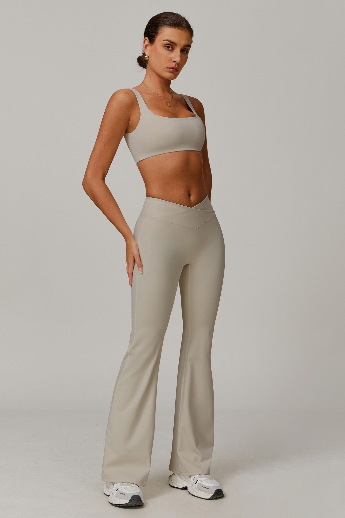 Evelyn Sports Bra - Ivory - Maison and Aurora