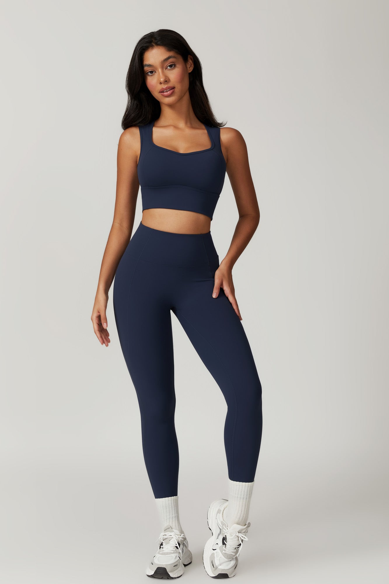 Isla Plunge Sports Bra - Navy - Maison and Aurora