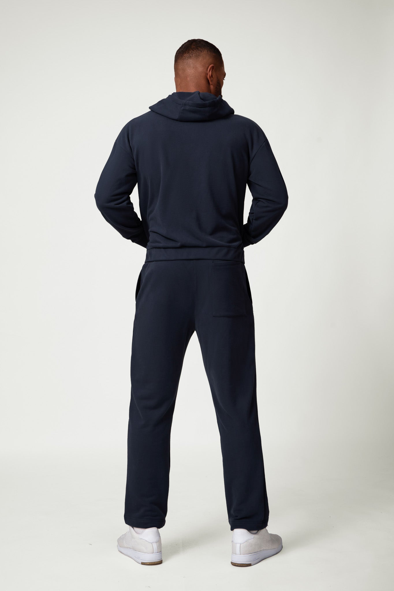 Northfit Sweatshirt - Navy - Maison and Aurora