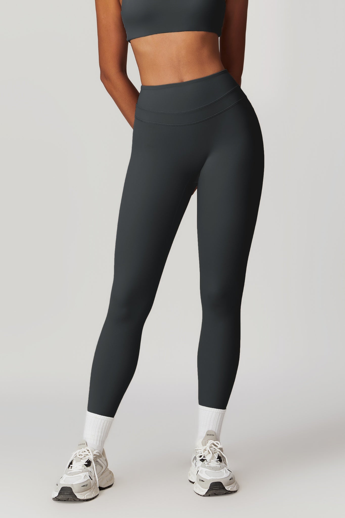 Alexa Leggings - Onyx - Maison and Aurora