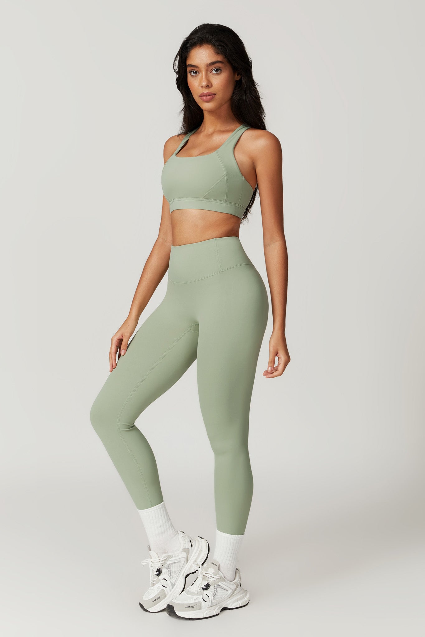 Fit Leggings - Pistachio - Maison and Aurora