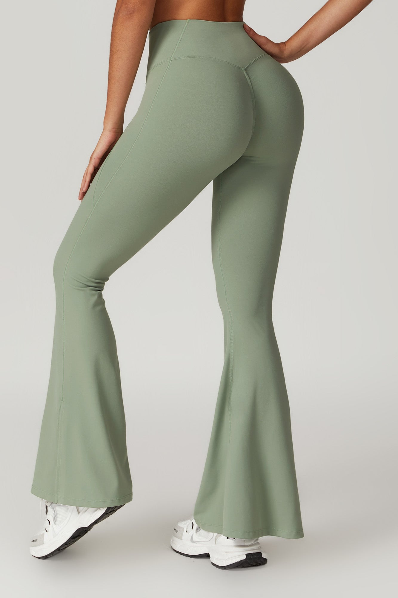 Isla Flare Leggings - Sage - Maison and Aurora