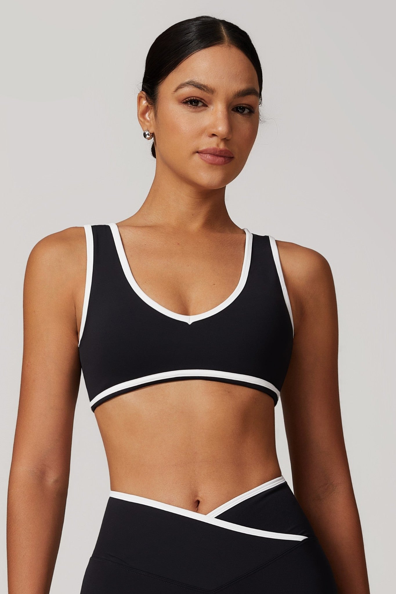 Angel Sports Bra - Black - Maison and Aurora