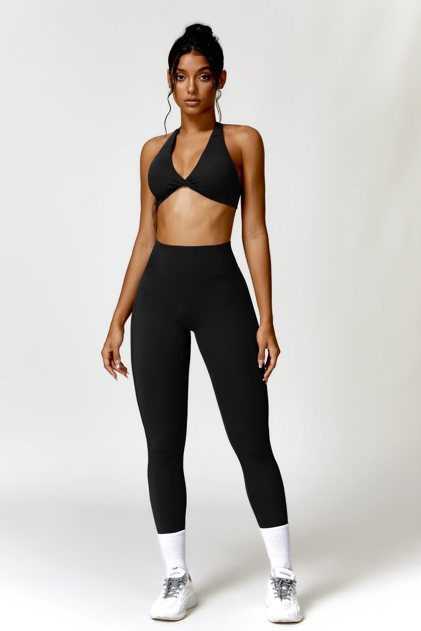 Kim Halter Sports Bra - Black - Maison and Aurora