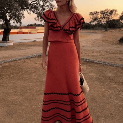 Isadora™ | Lagdelt sommerkjole med volangdetaljer