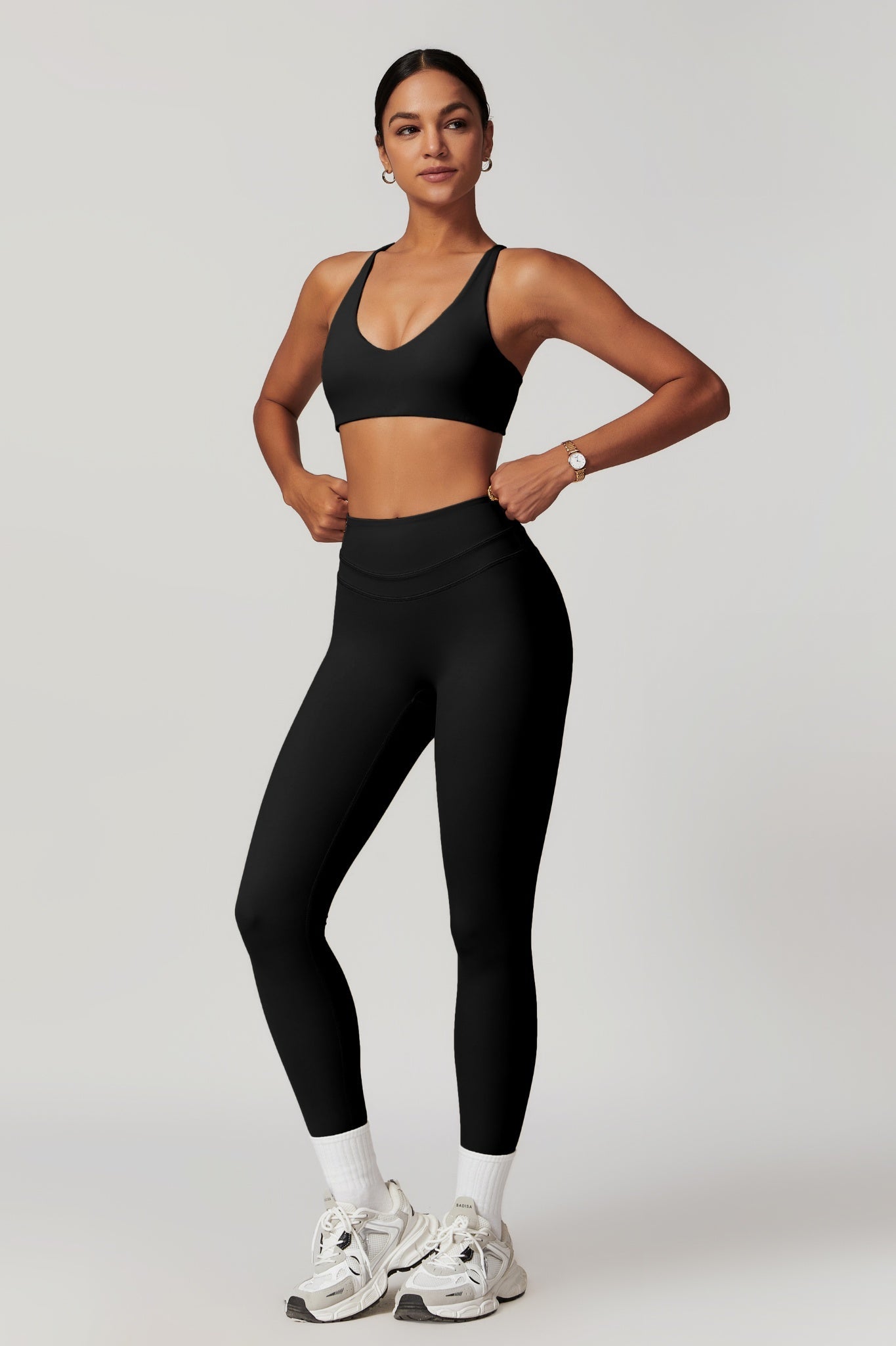 Alexa Sports Bra - Black