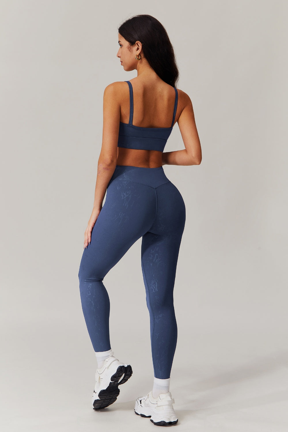 Demi Sports Bra - Navy - Maison and Aurora