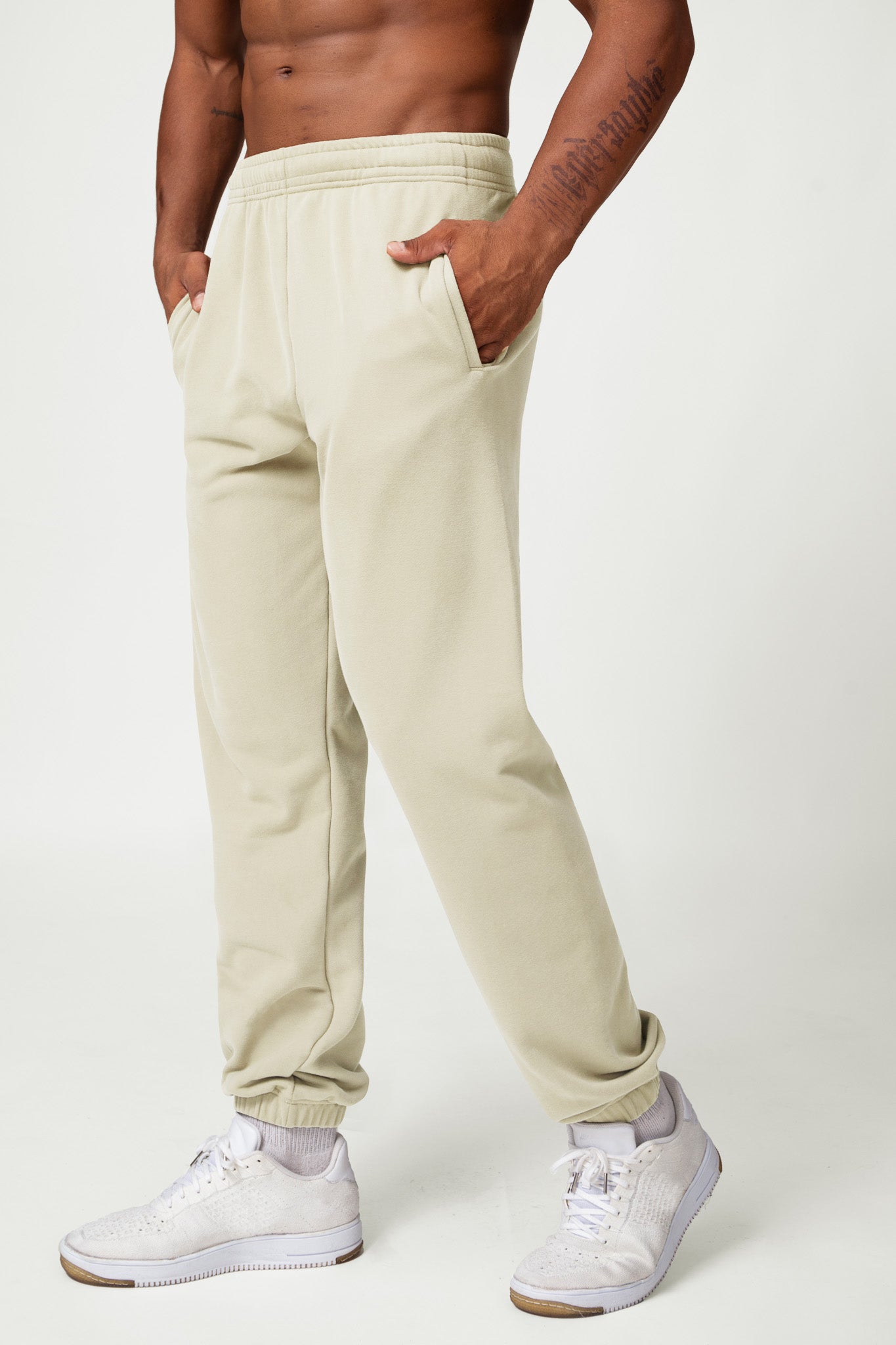 Kinetiq Sweatpants - Cream