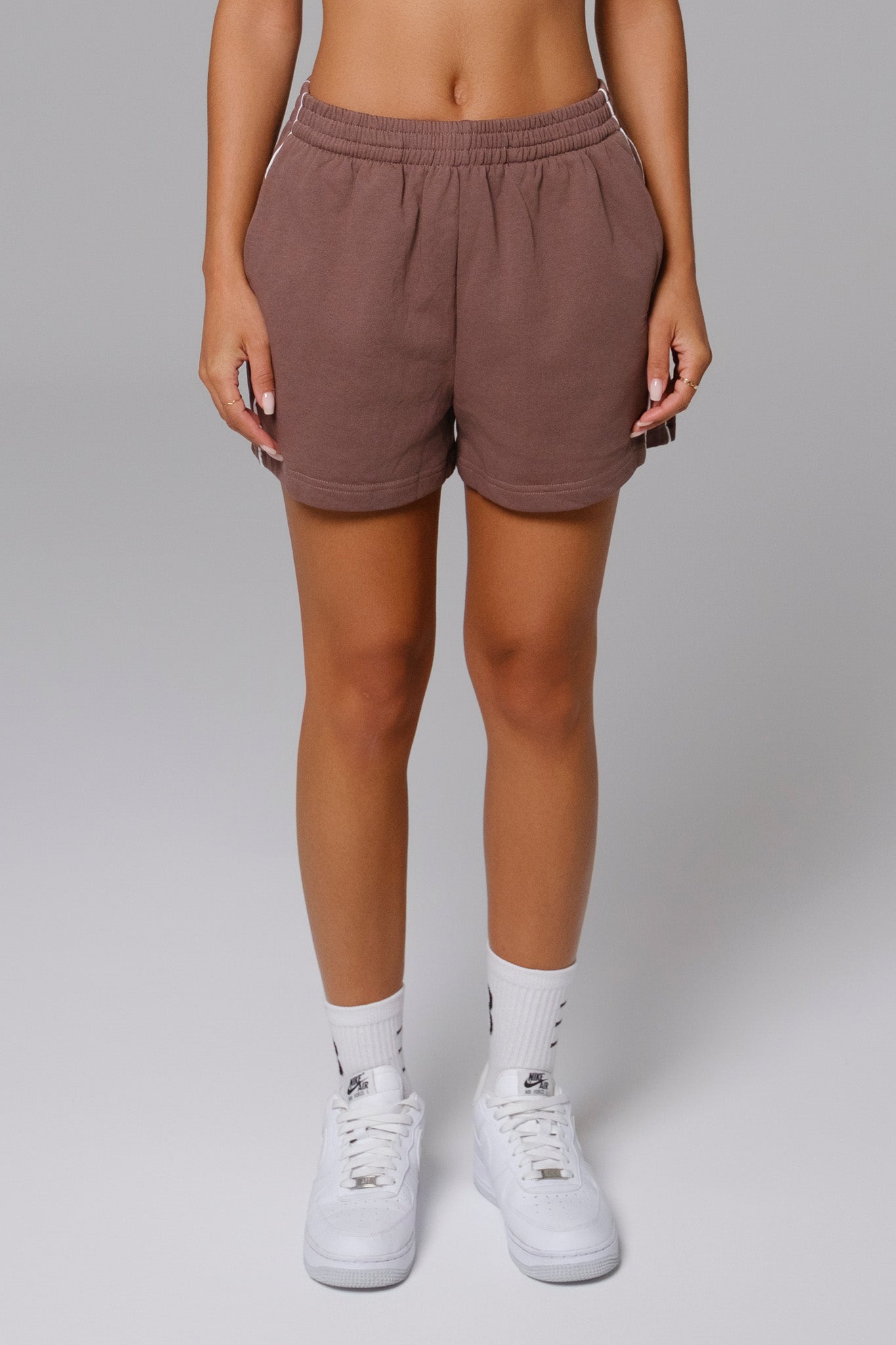 Shelly Relaxed Shorts - Soft Chestnut - Maison and Aurora