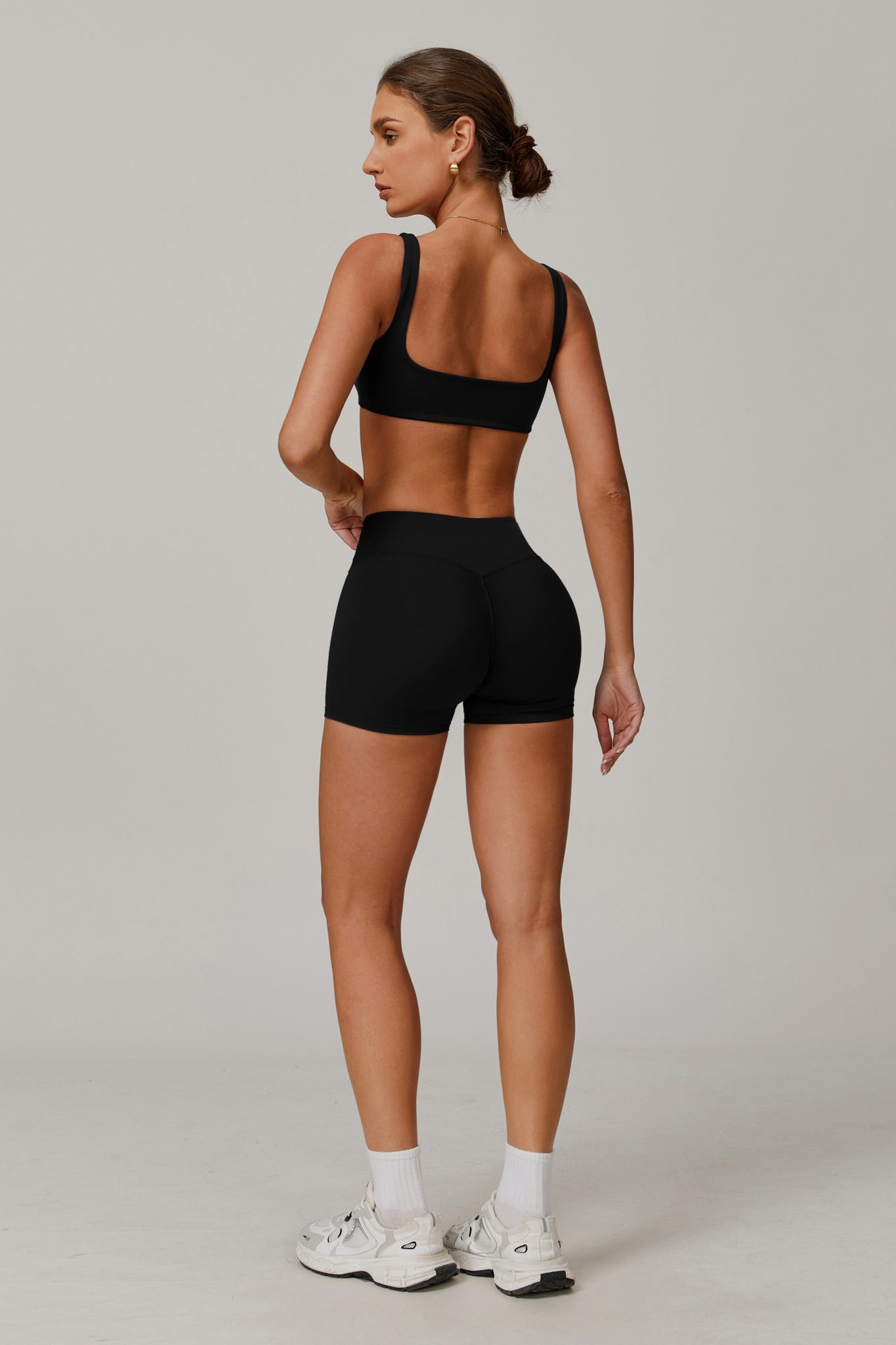 Evelyn Shorts - Black - Maison and Aurora