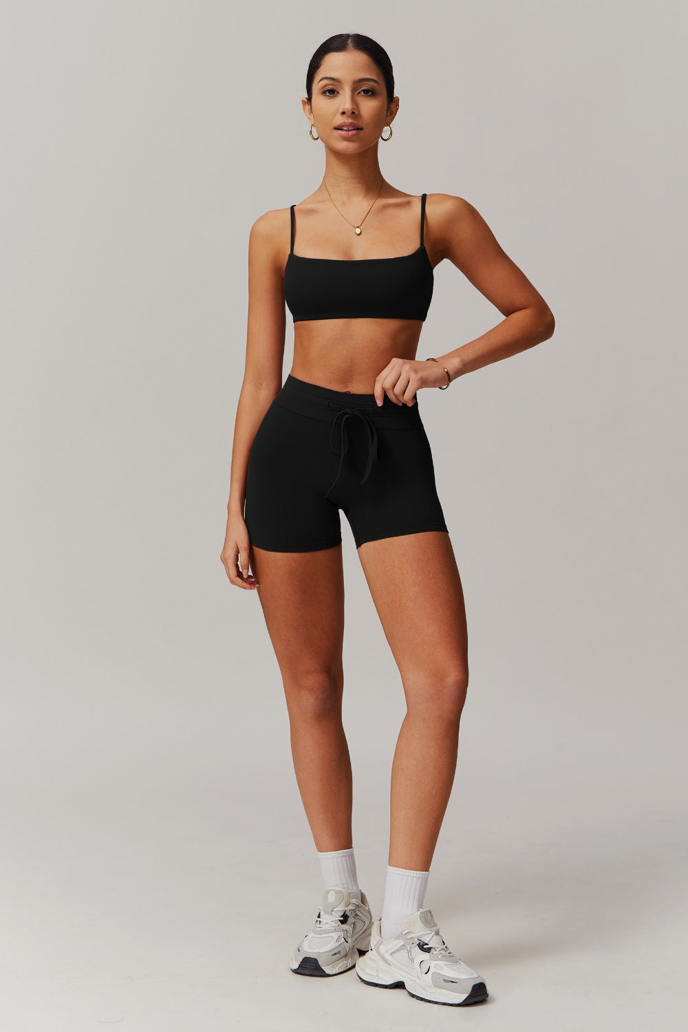 Ivy Sports Bra - Black - Maison and Aurora