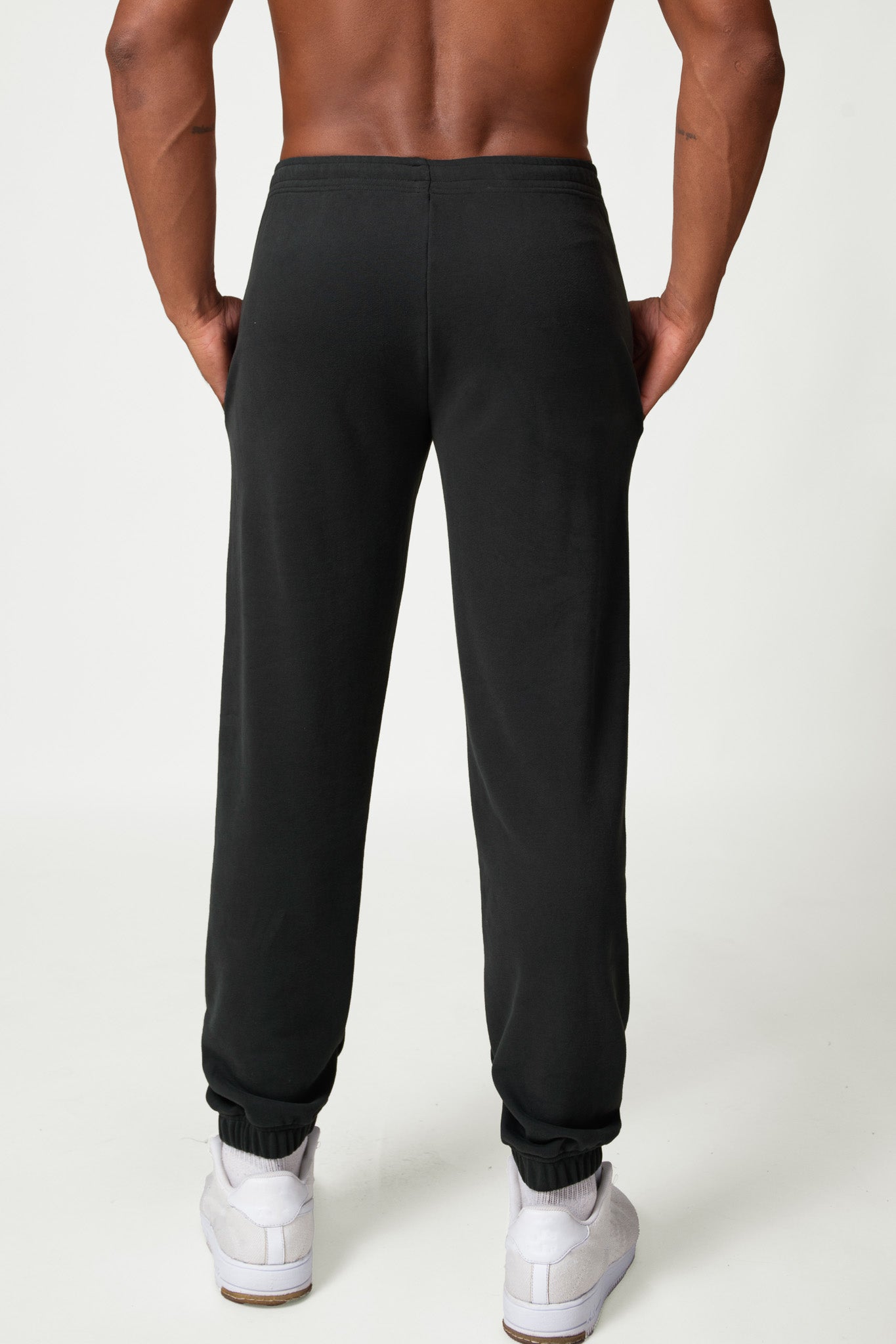 Kinetiq Sweatpants - Black - Maison and Aurora