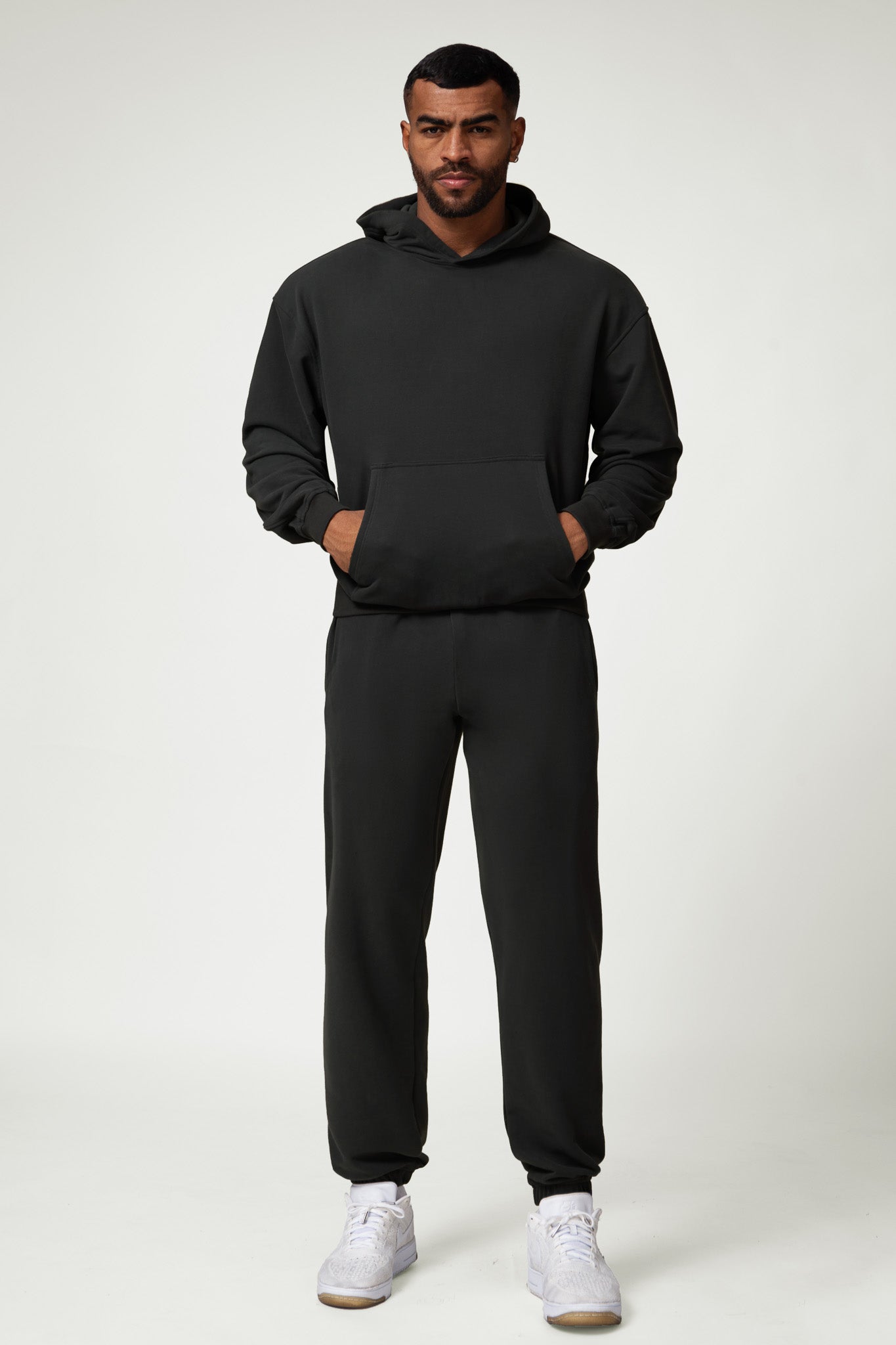 Kinetiq Sweatpants - Black - Maison and Aurora