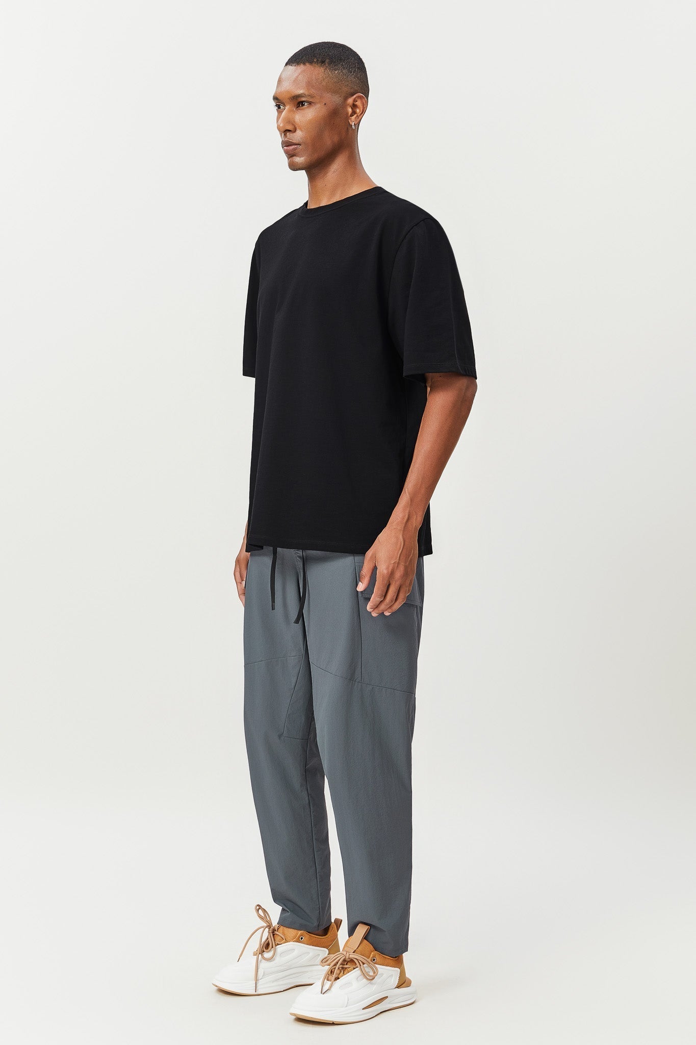 Pulsewear T-Shirt - Black - Maison and Aurora