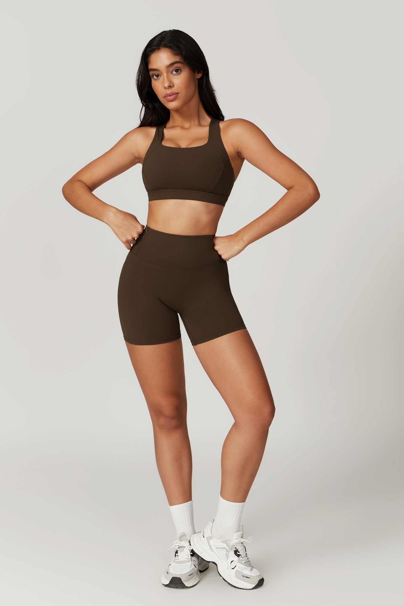 Fit Shorts - Cocoa - Maison and Aurora