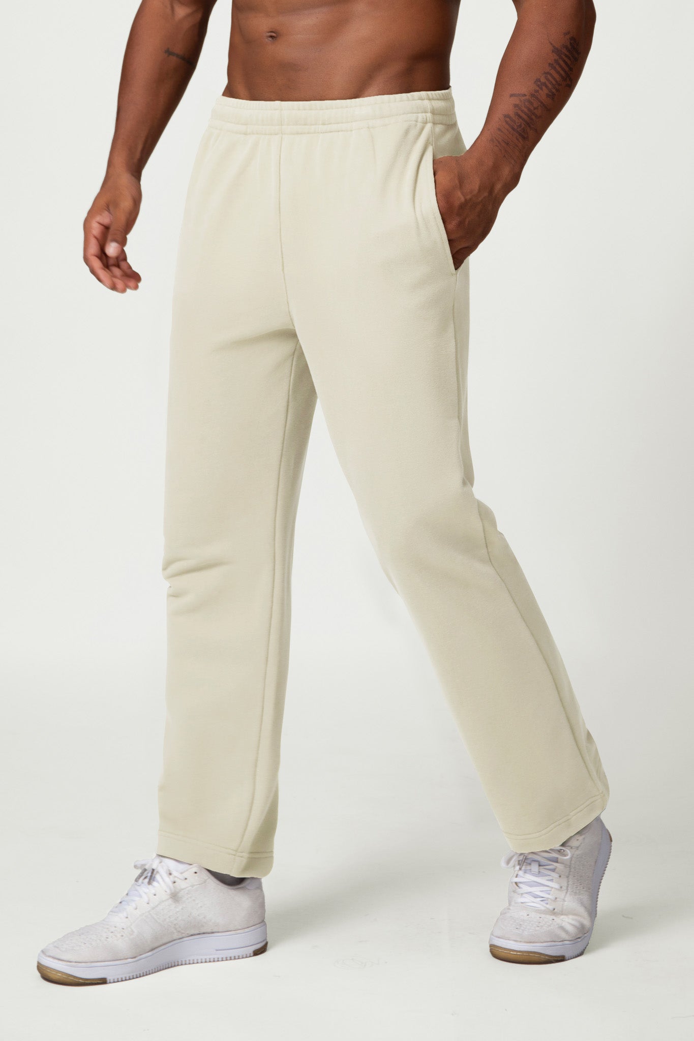 Northfit Sweatpants - Cream - Maison and Aurora