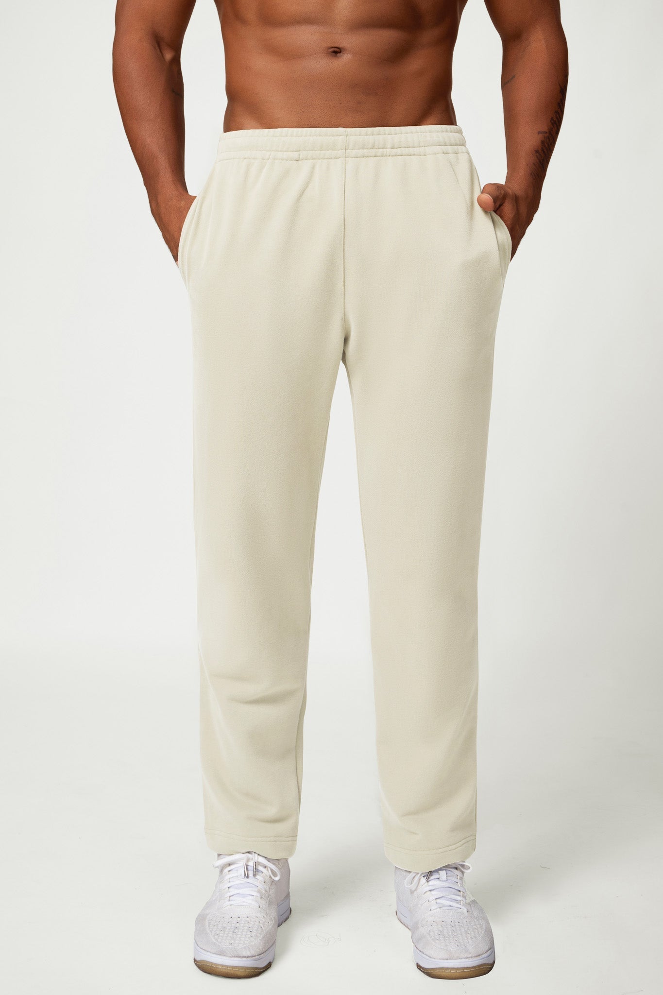 Northfit Sweatpants - Cream - Maison and Aurora