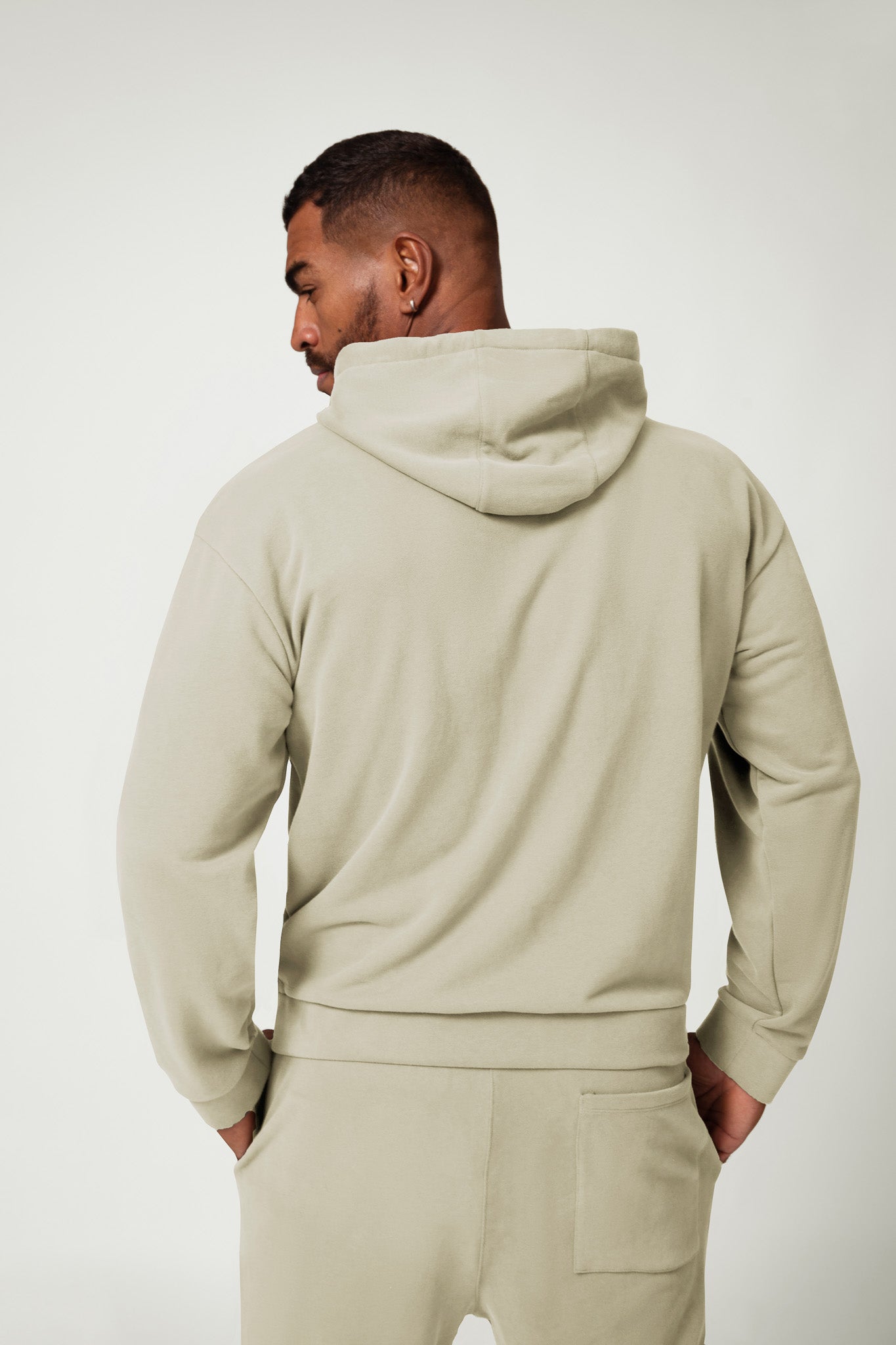 Northfit Sweatshirt - Cream - Maison and Aurora