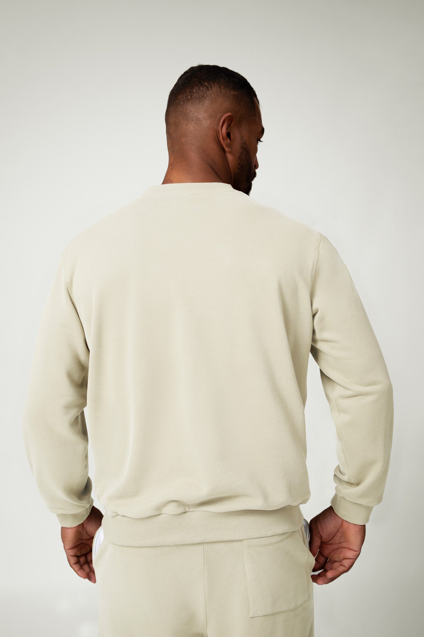 Unit Active Sweatshirt - Cream - Maison and Aurora