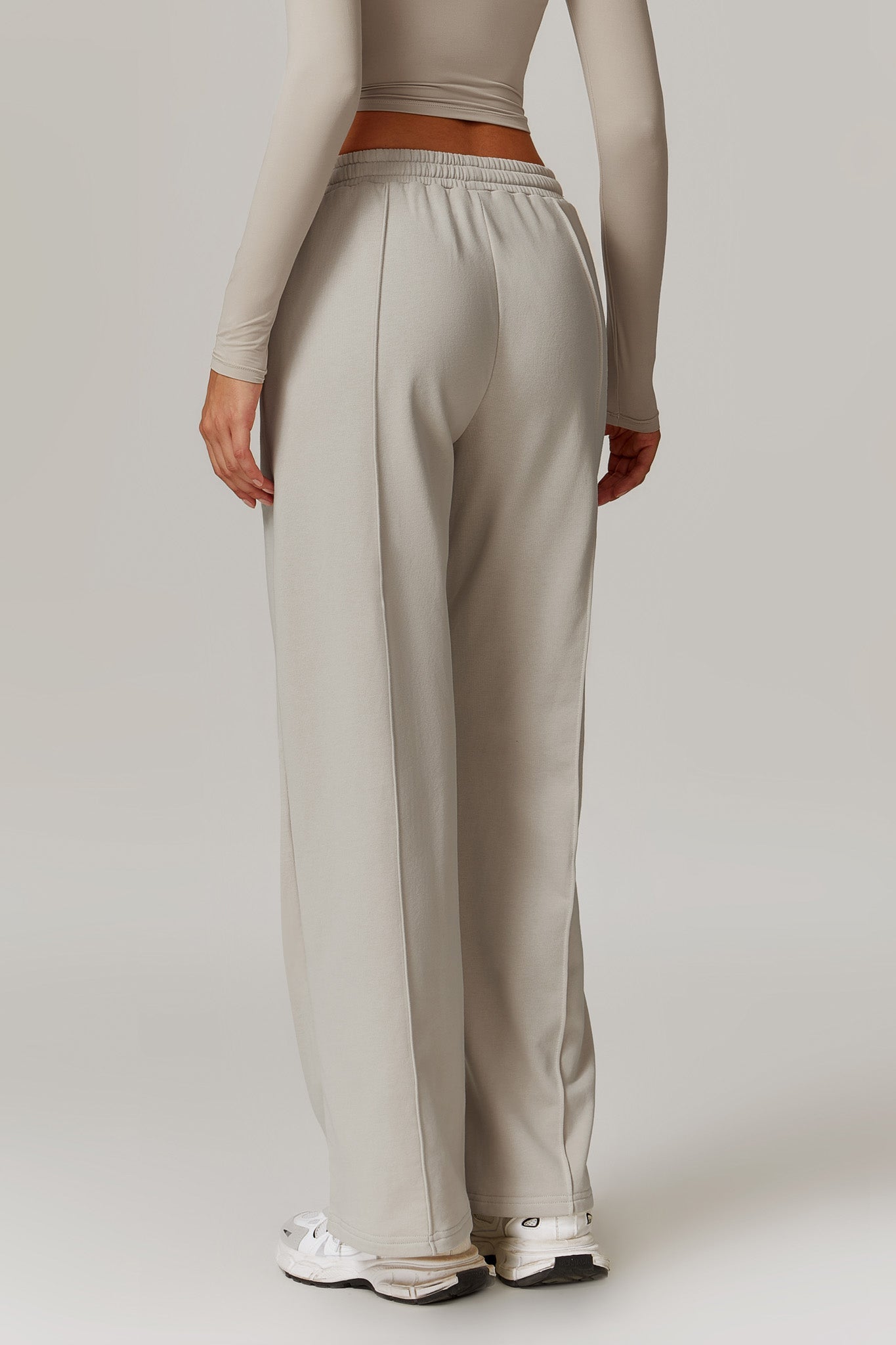 Amber Sweatpants - Ivory - Maison and Aurora