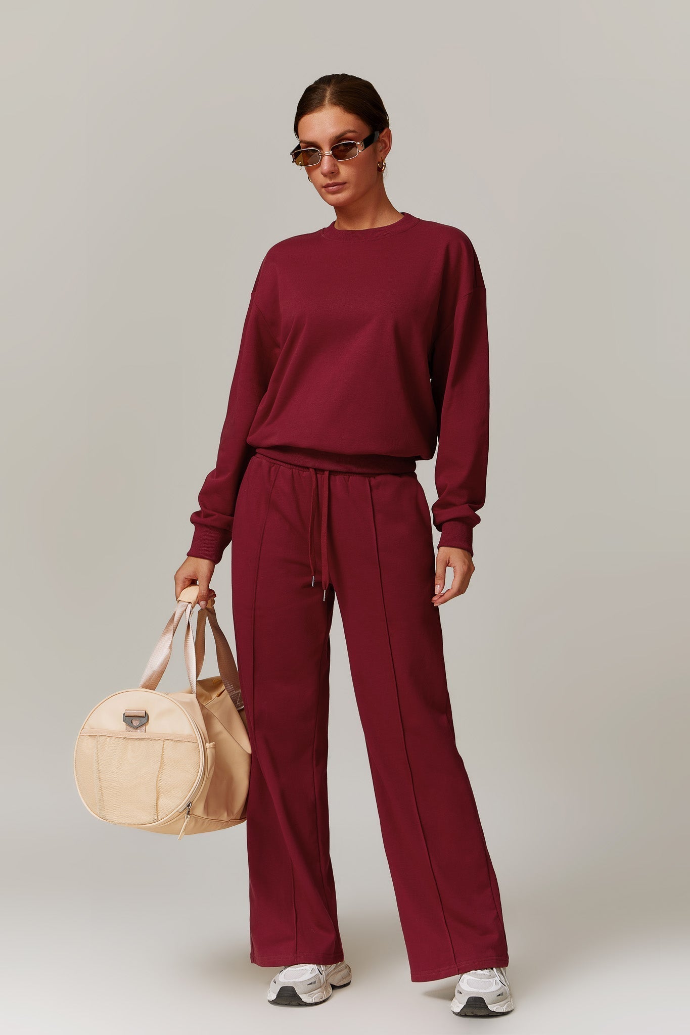 Amber Sweatshirt - Maroon - Maison and Aurora