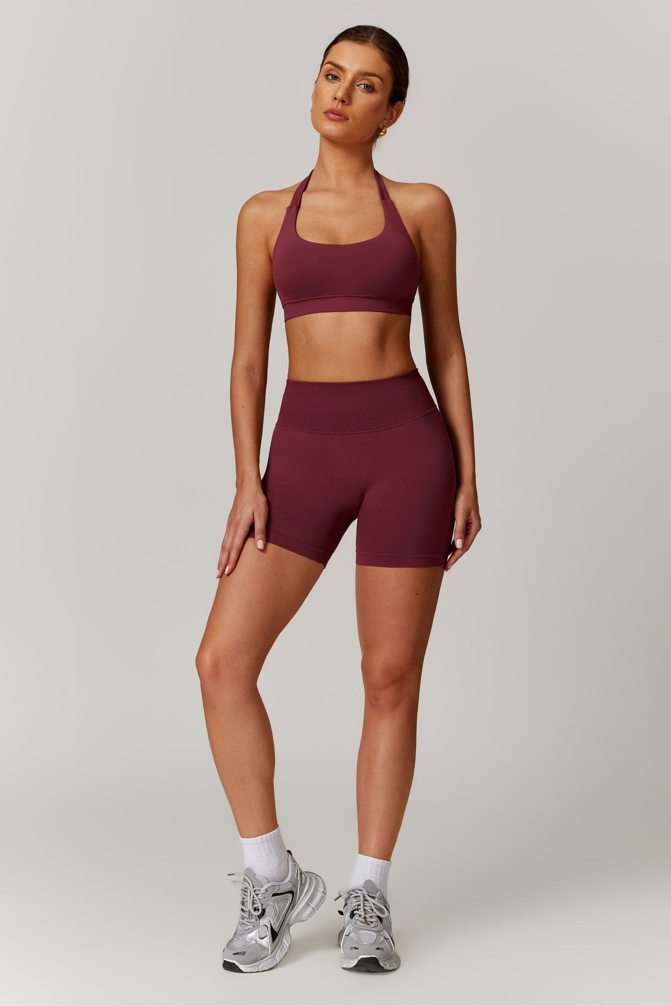 Aurora Backless Sports Bra - Maroon - Maison and Aurora