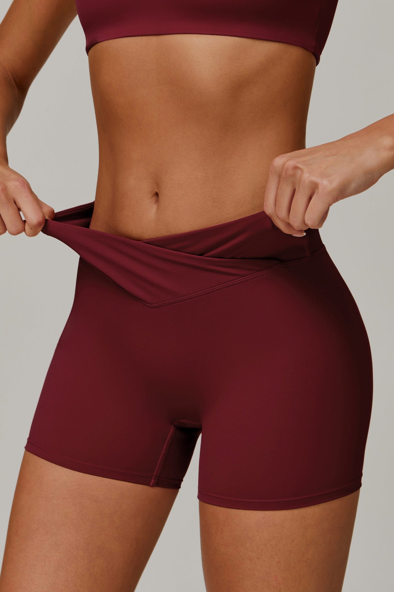 Evelyn Shorts - Maroon - Maison and Aurora