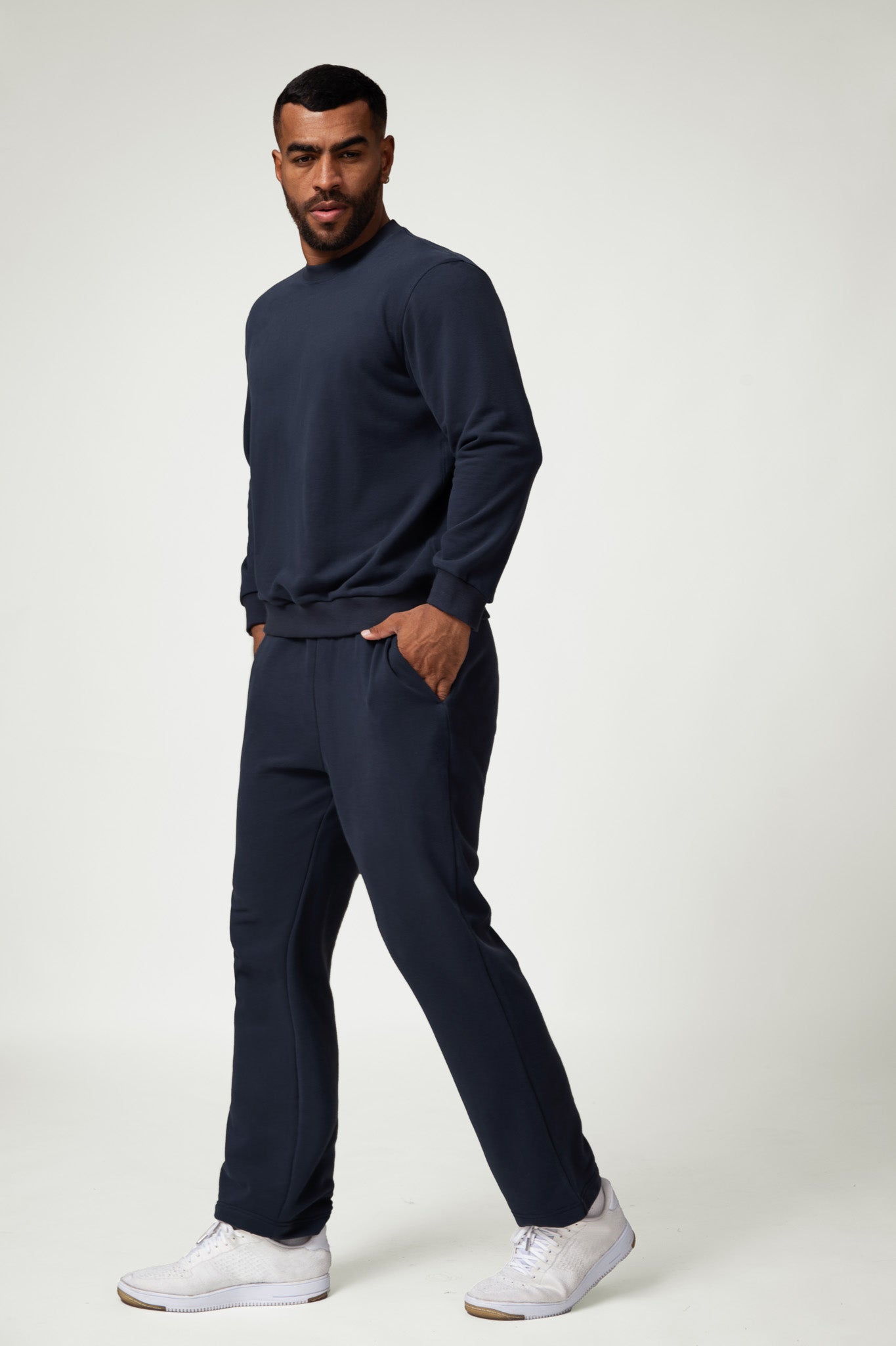 Unit Active Sweatshirt - Navy - Maison and Aurora