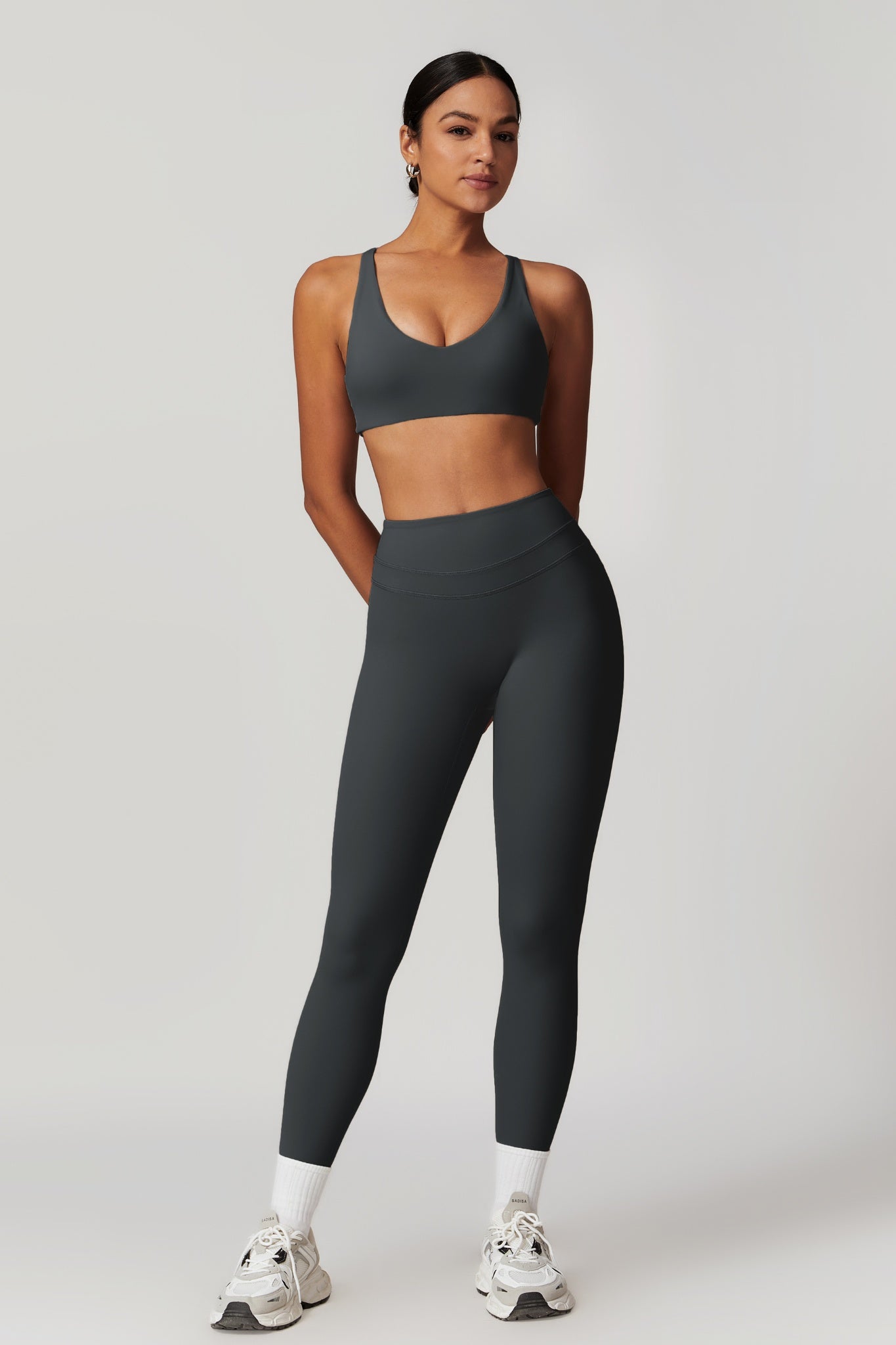 Alexa Sports Bra - Onyx - Maison and Aurora