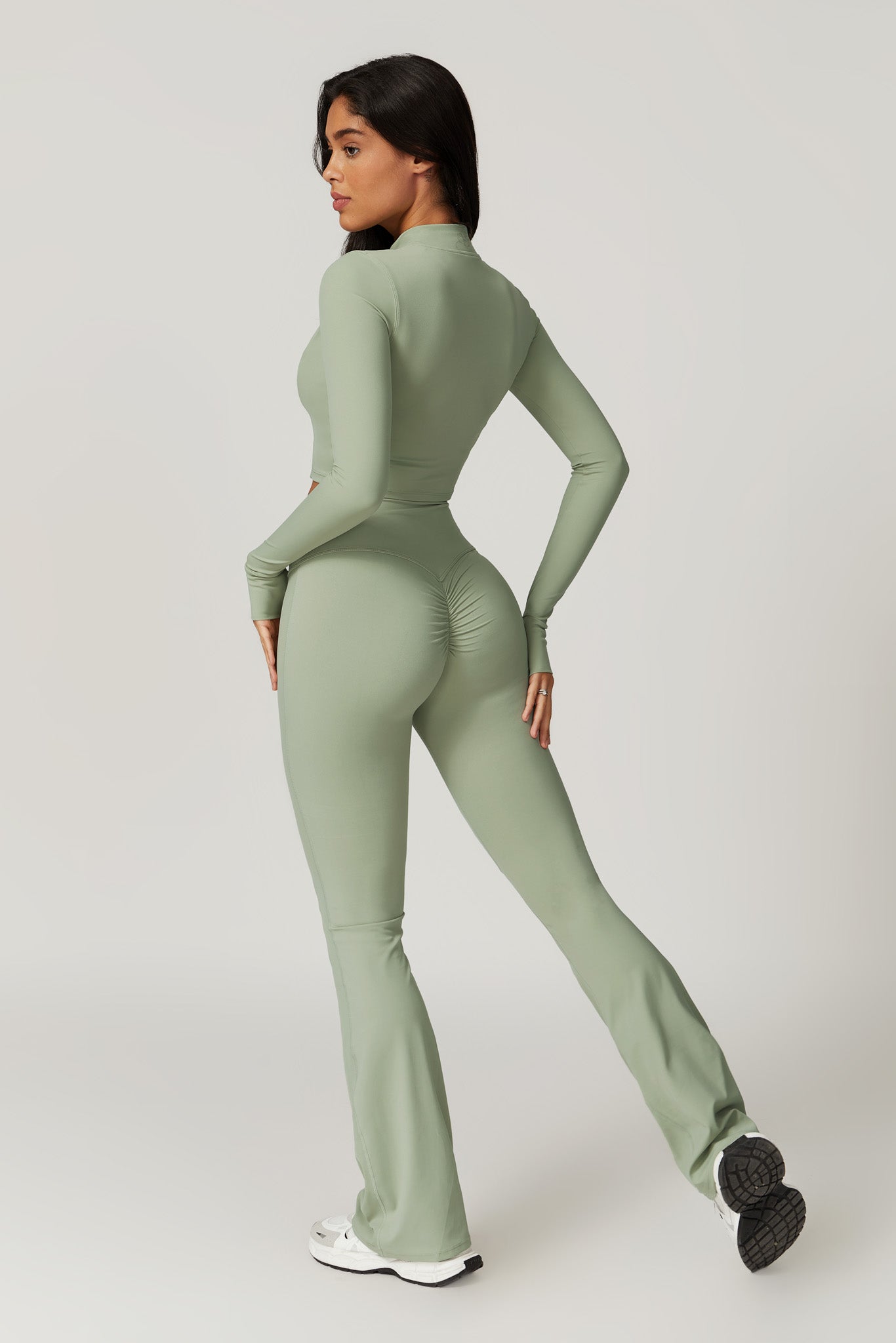 Fit Jacket - Pistachio - Maison and Aurora