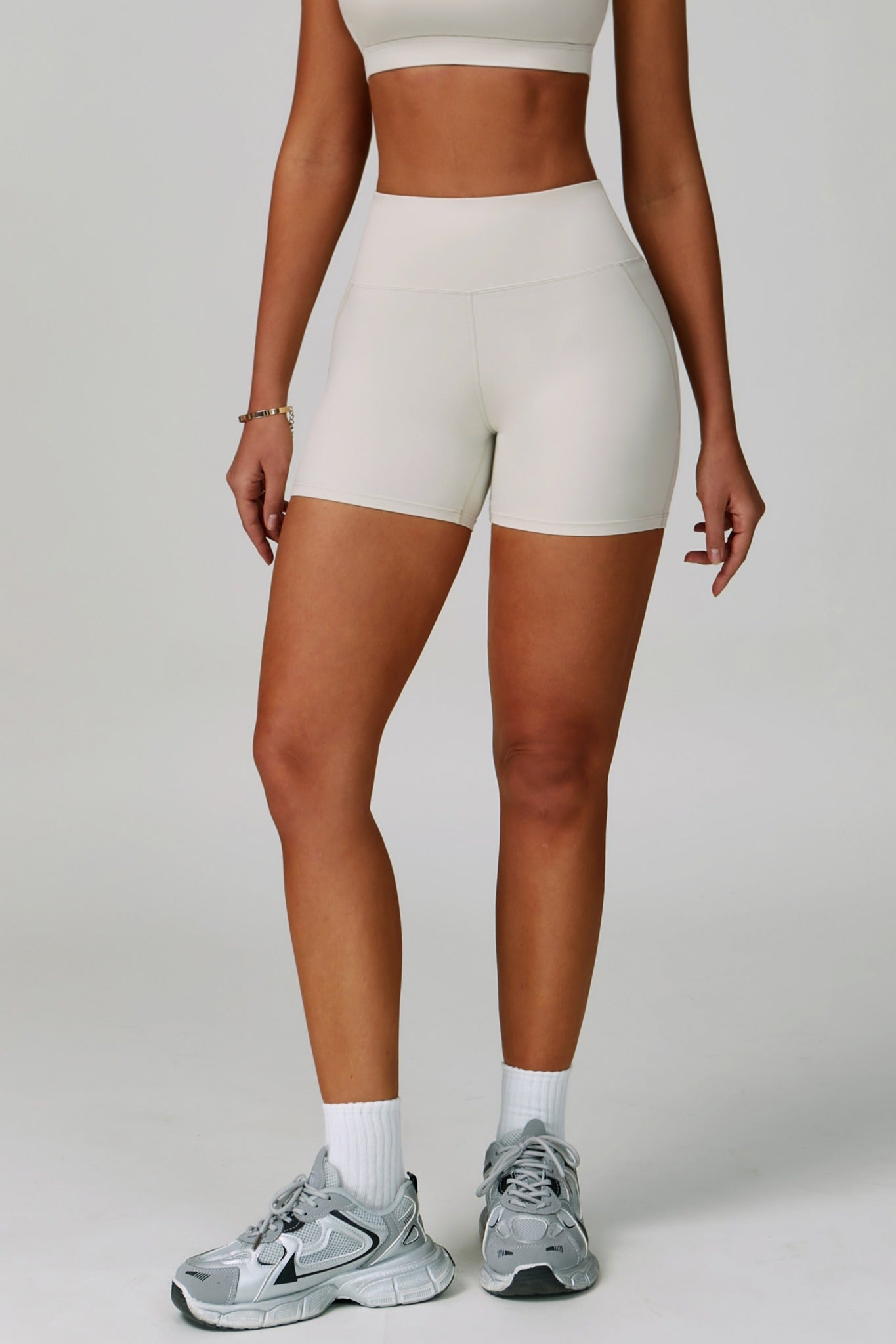 Esme Shorts - Oatmilk - Maison and Aurora