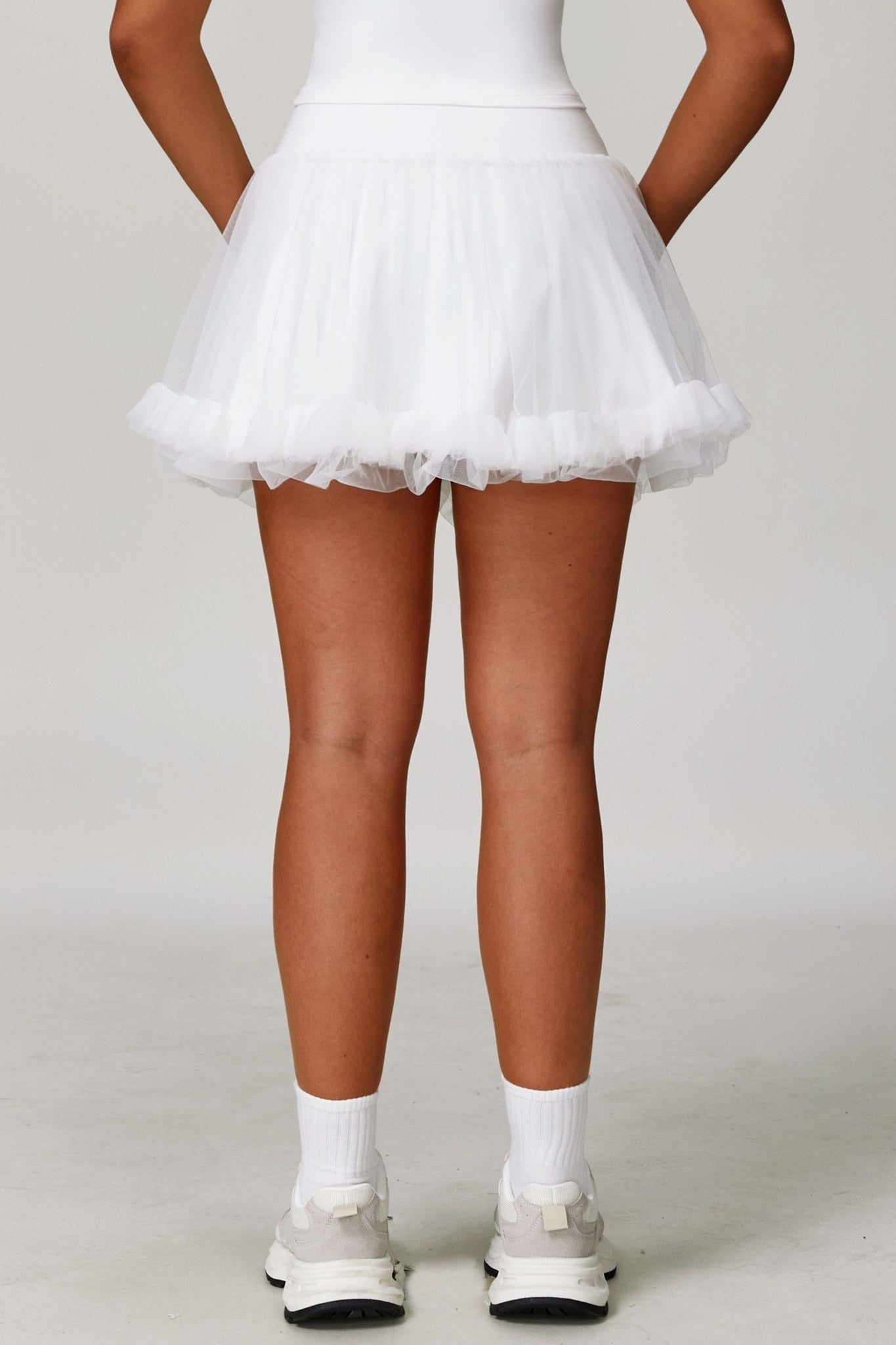 Kirsi Mini Skirt - White - Maison and Aurora