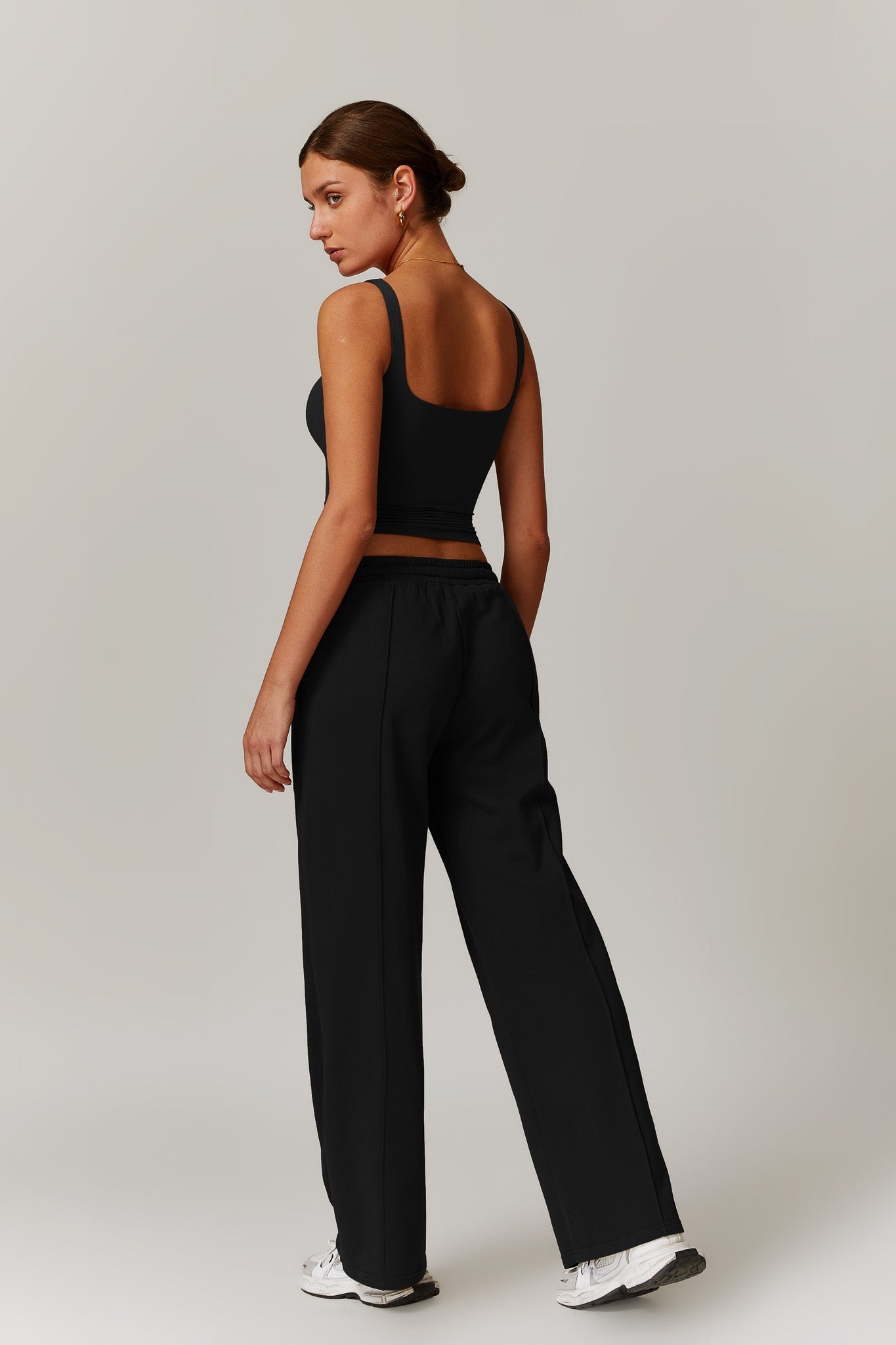 Amber Sleeveless Top - Black - Maison and Aurora