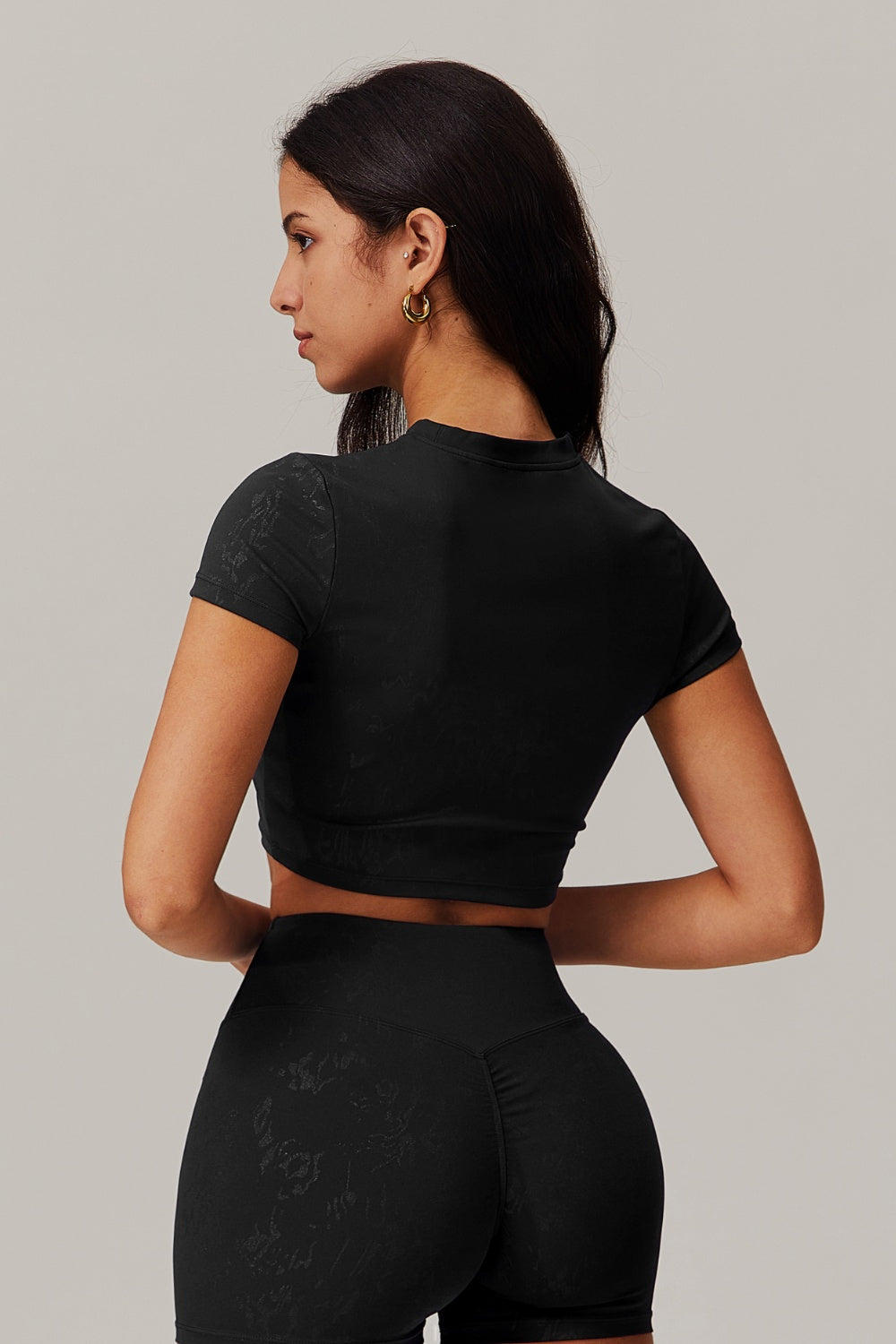 Demi Crop Top - Black - Maison and Aurora