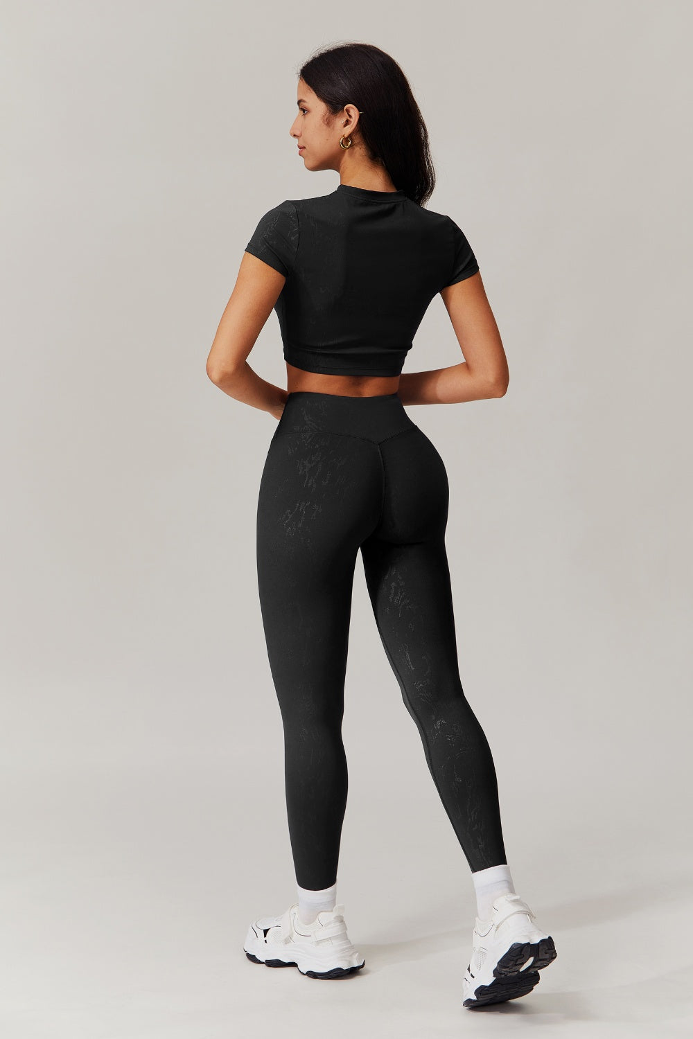 Demi Crop Top - Black - Maison and Aurora