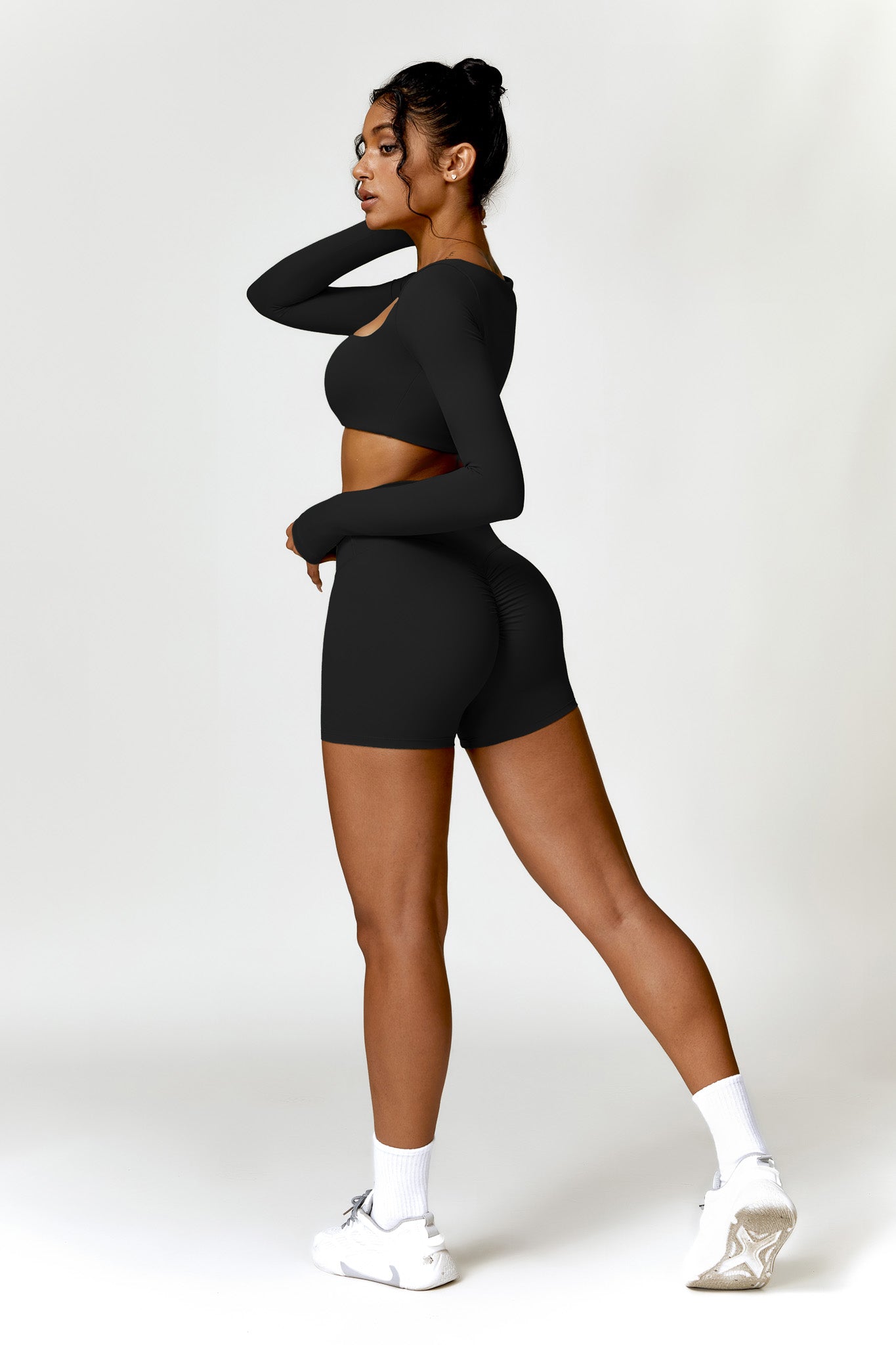 Madeline Crop Top - Black - Maison and Aurora