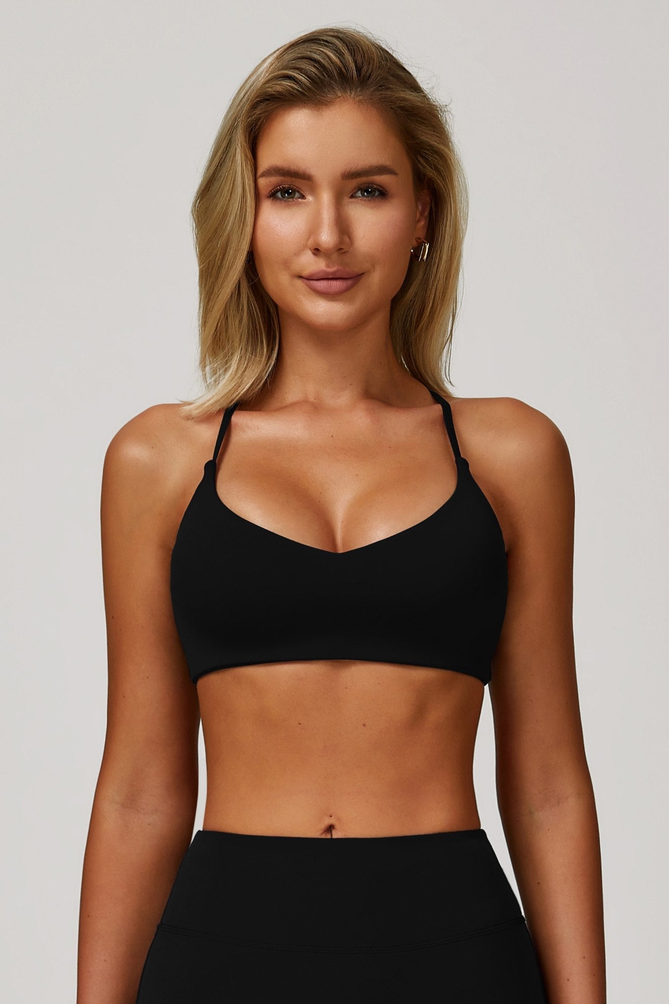 Sahara Sports Bra - Black - Maison and Aurora
